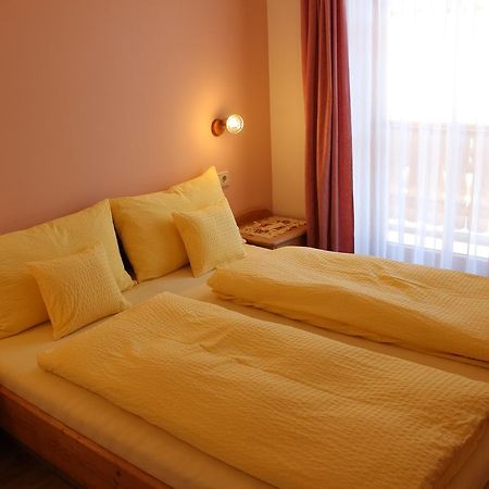 Haus Waldruhe Apartment San Candido Exterior foto