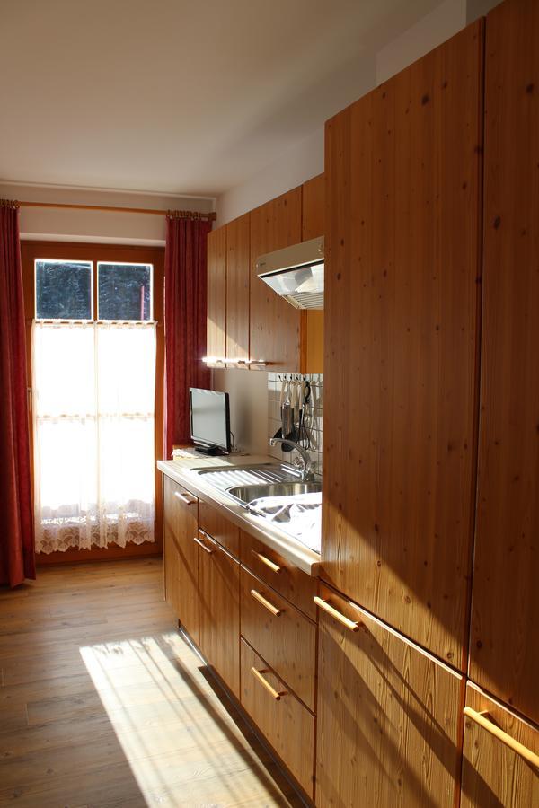 Haus Waldruhe Apartment San Candido Exterior foto